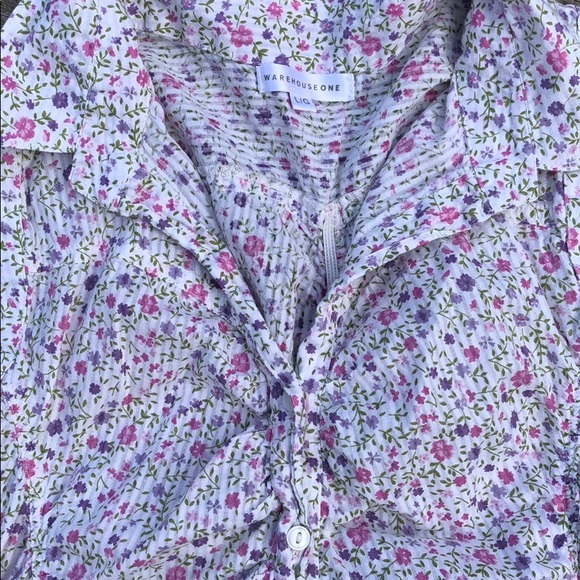 Warehouse One Floral Collared Button Up Top - Picture 2 of 5